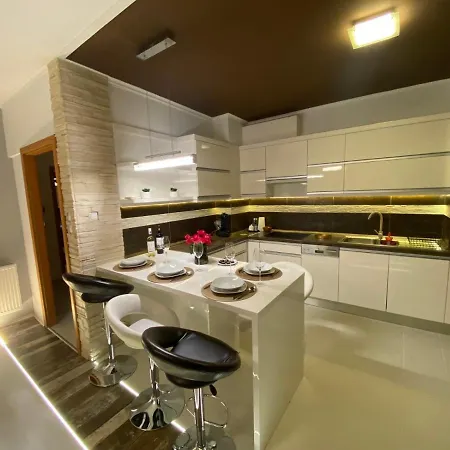 Renko Apartman Miskolc Extérieur photo