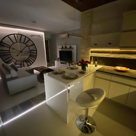 Renko Apartman Miskolc Extérieur photo